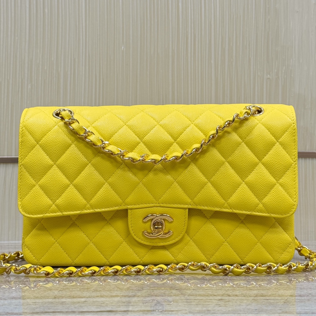 Chanel Flap Orta Boy Çanta Havyar Deri 2024 Sarı Renk - Glimmer of Luxury