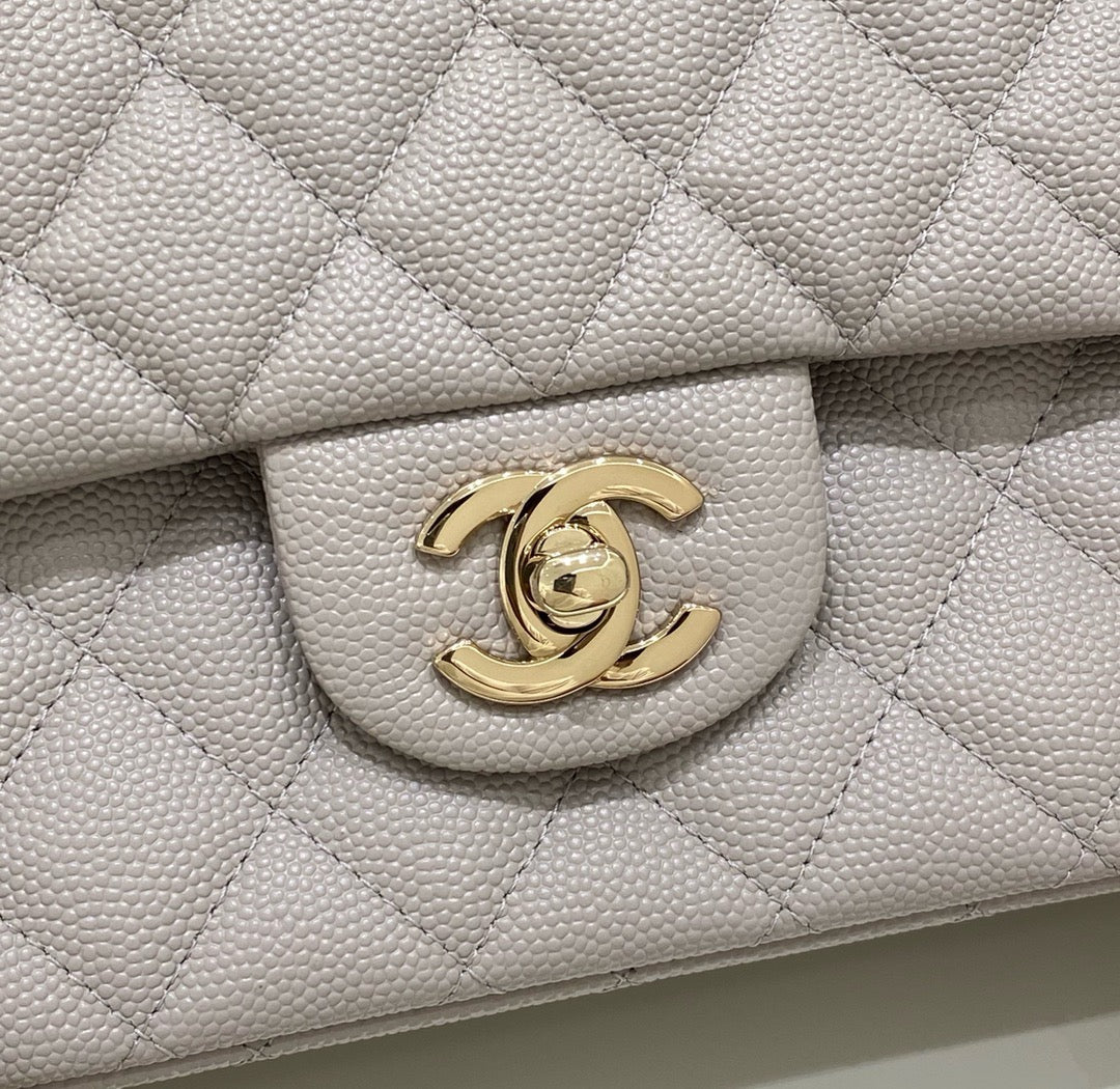 Chanel Sonbahar Kış 2024/25 Klasik 11.12 Çanta - Glimmer of Luxury