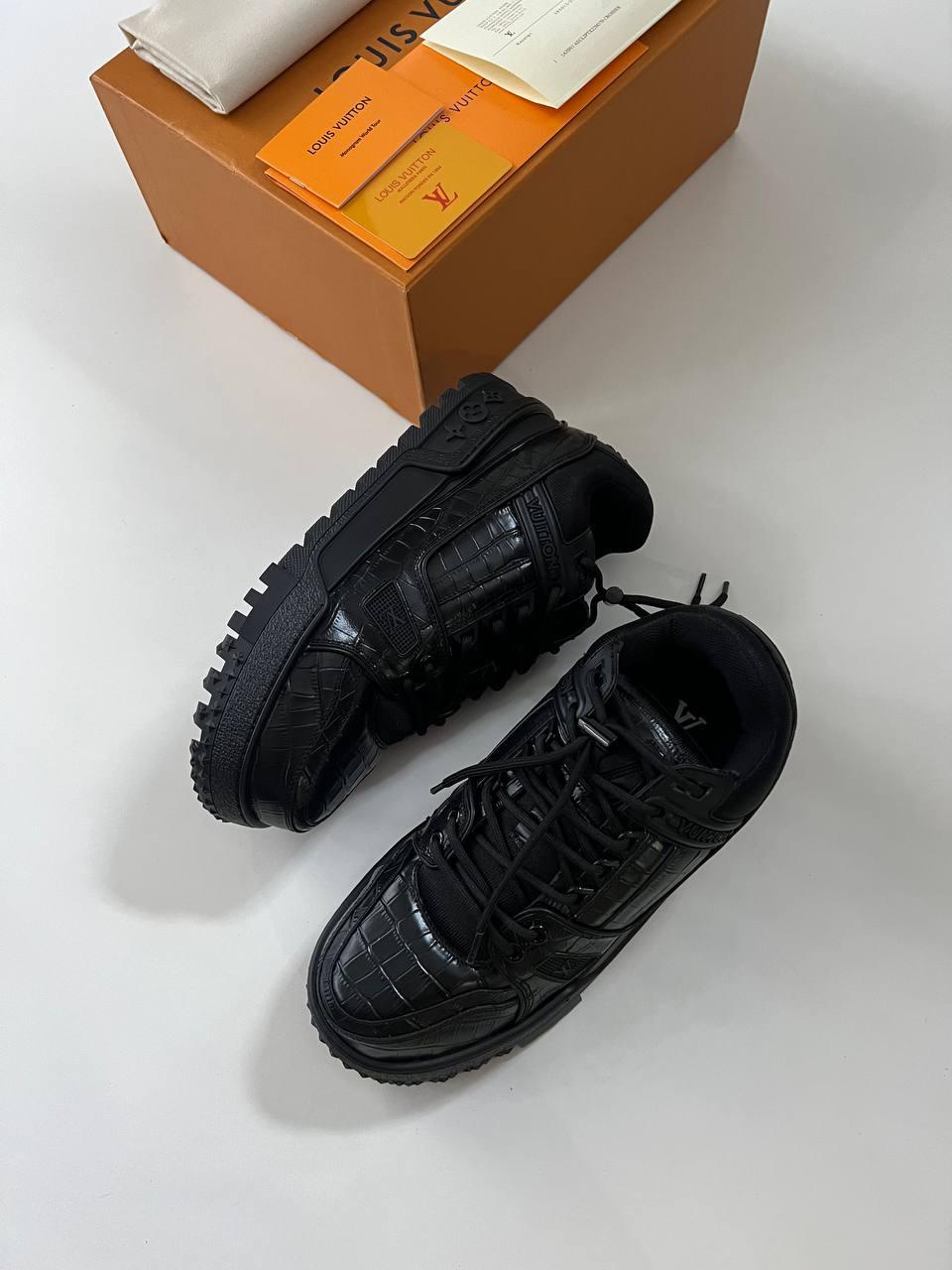 Louis Vuitton 24 Spor Ayakkabı - Glimmer of Luxury