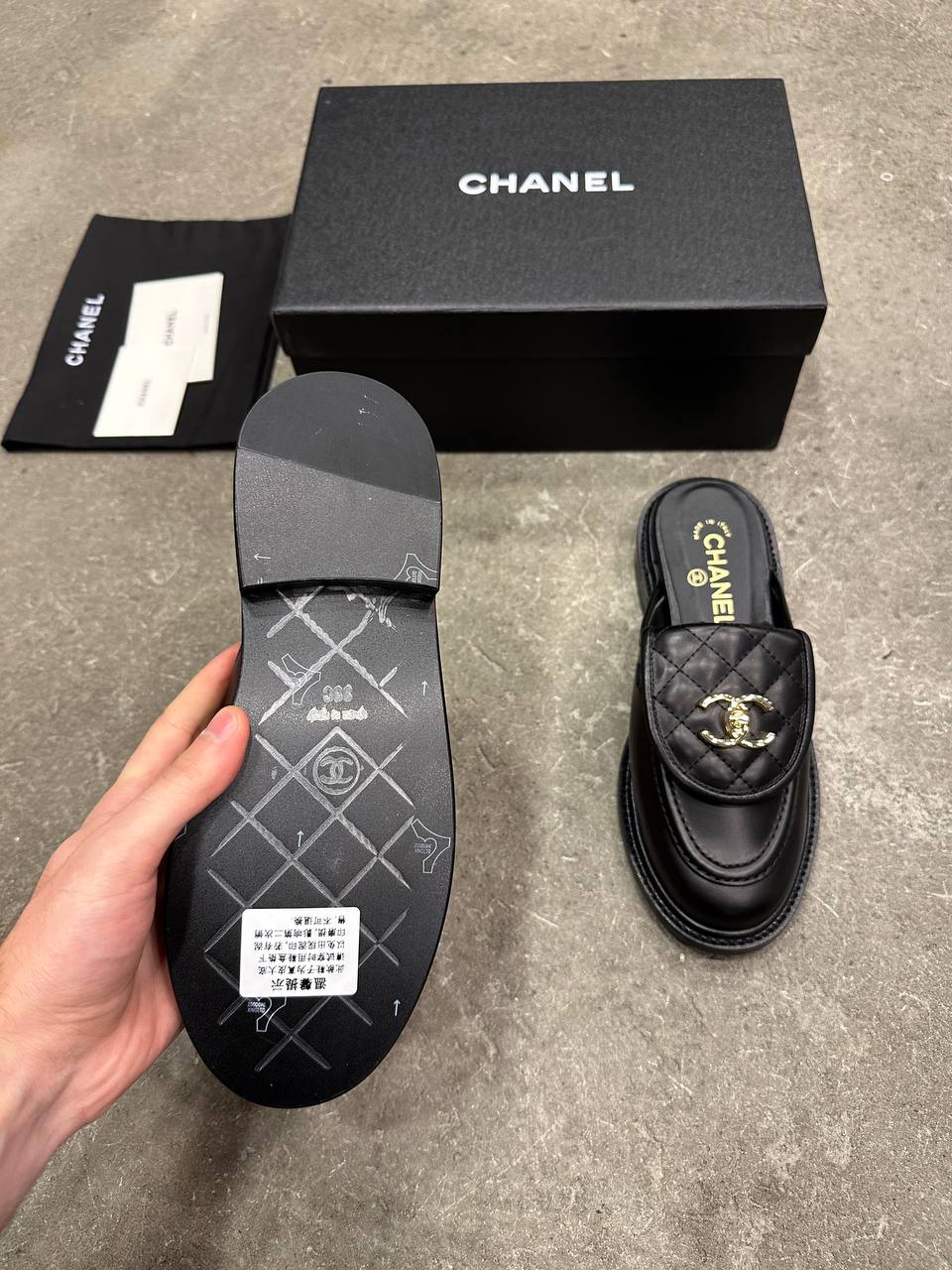 Chanel Terlikler - Glimmer of Luxury