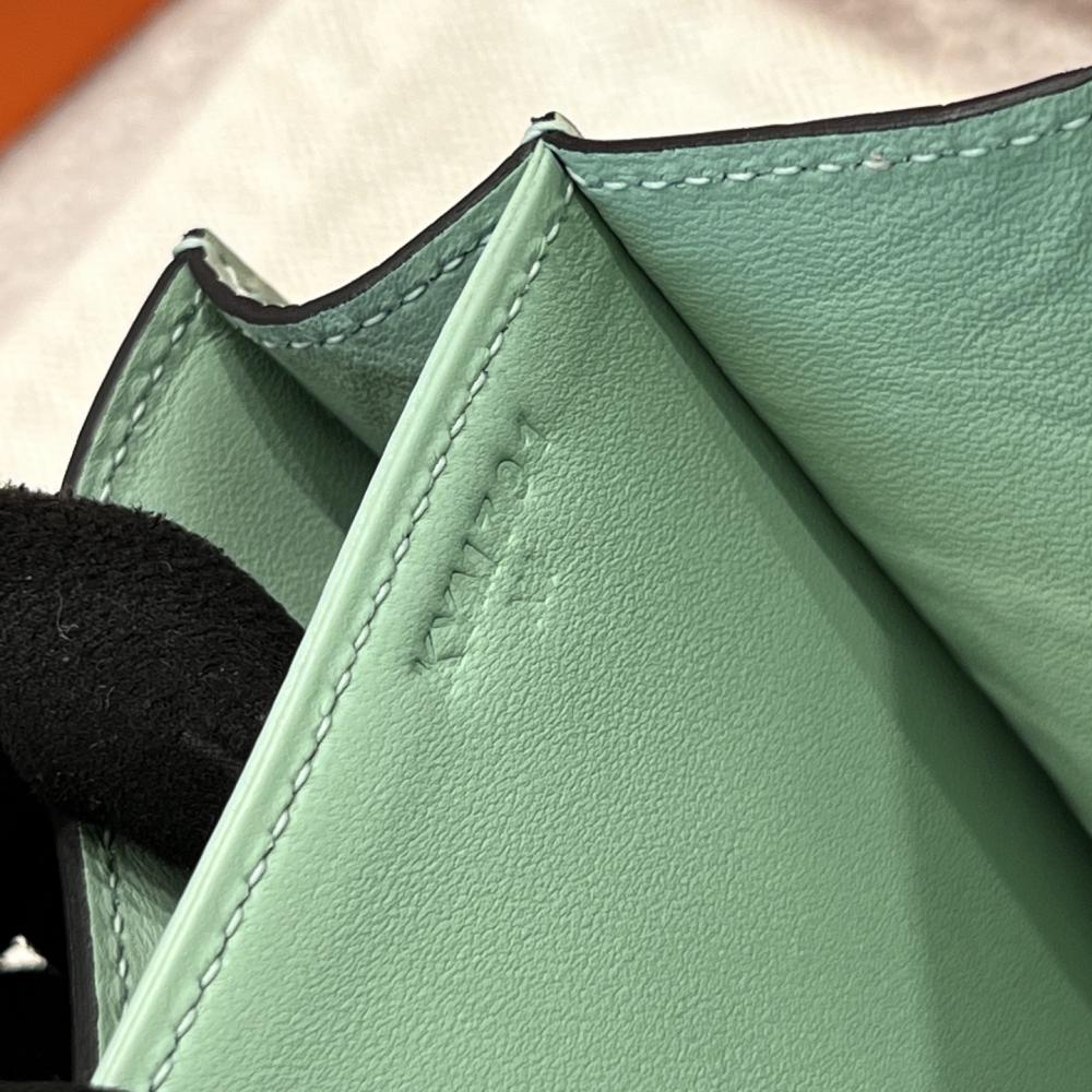 Hermes Constance 18 Green Fizz Crocodille