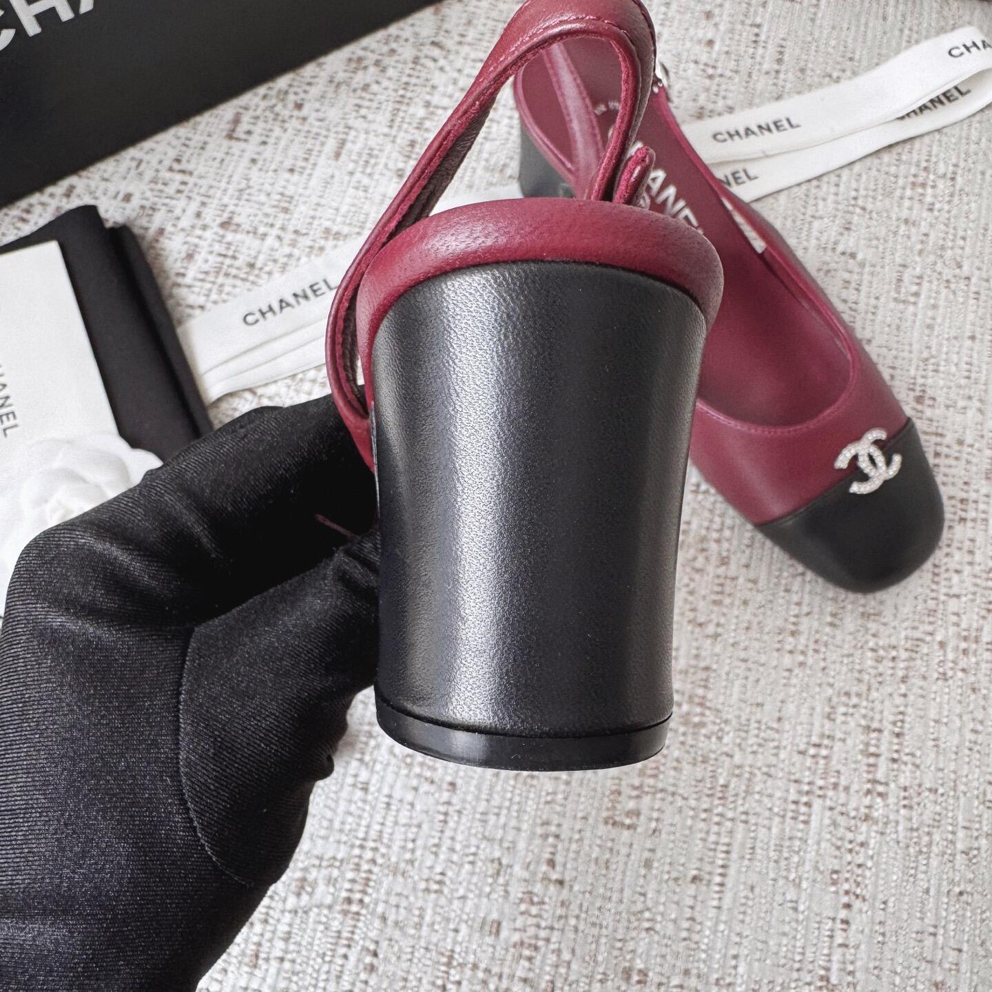 Chanel S26 Arkadan Bantlı Ayakkabı
