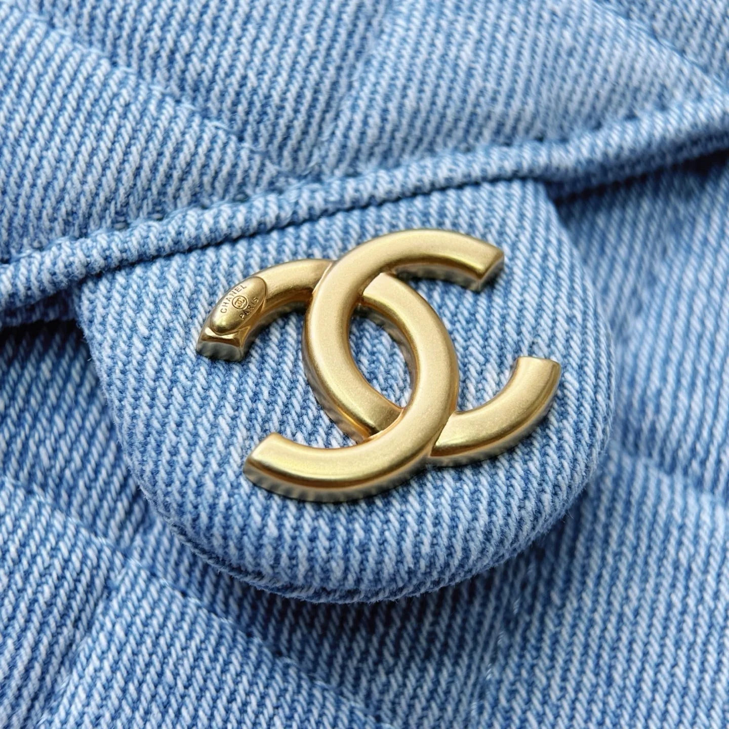 Chanel 25C Büyük Hobo Seyahat Çantası - Glimmer of Luxury