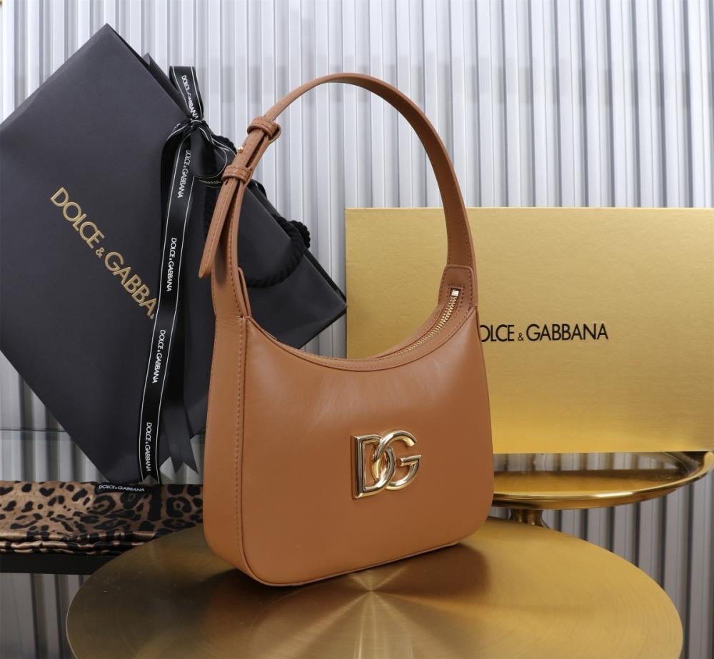 Dolce & Gabbana Leather Shoulder Bag – Camel