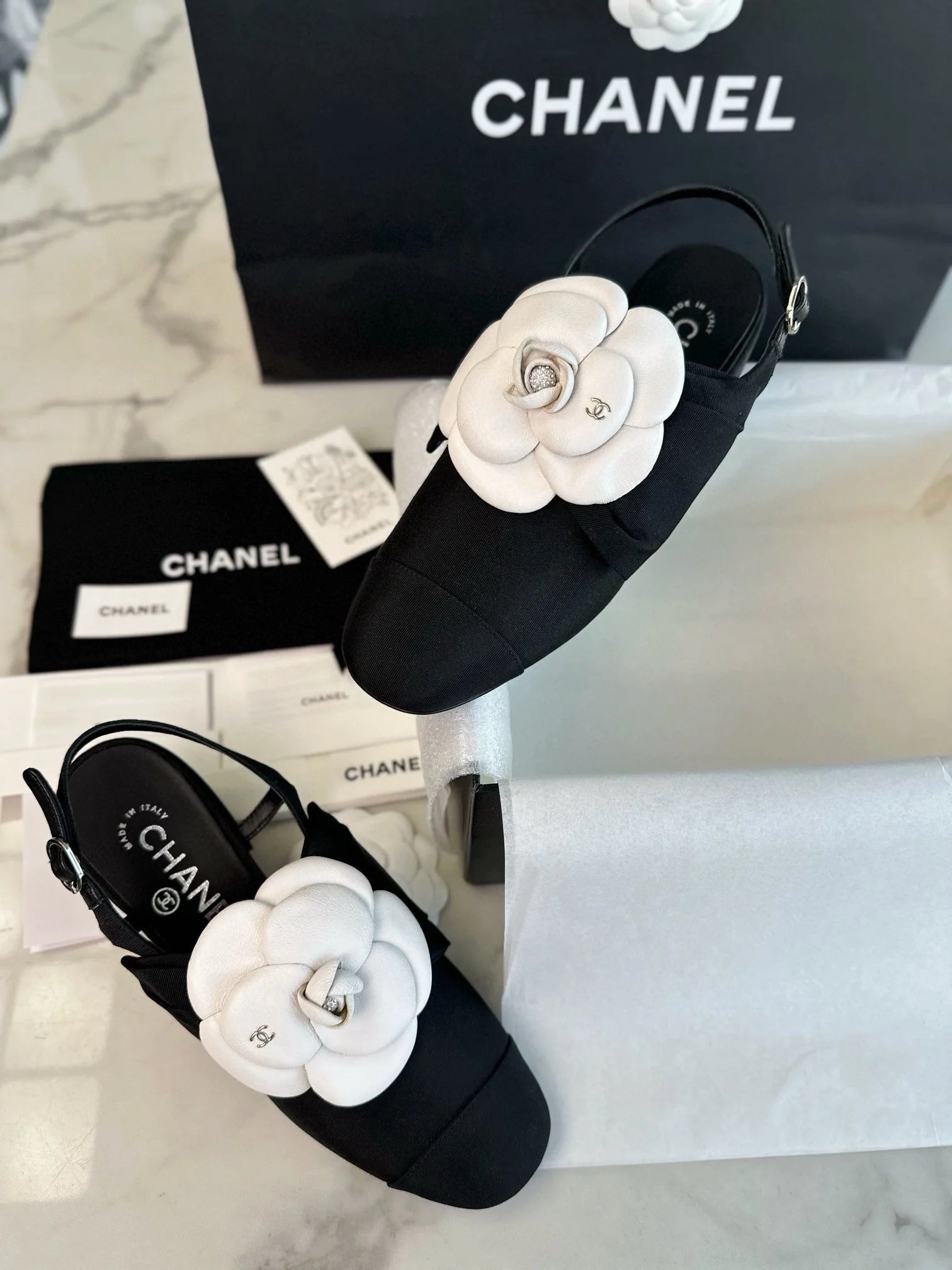 24S Sandalet - Glimmer of Luxury