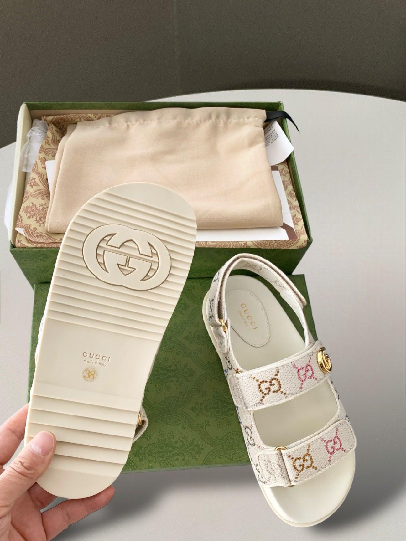 Gucci Fildişi Double G'li Kadın Sandaleti Kanvas - Glimmer of Luxury