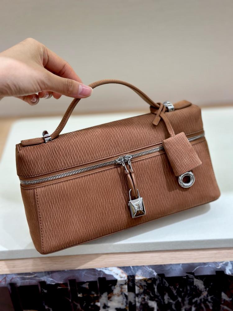 Loro Piana – Extra 23