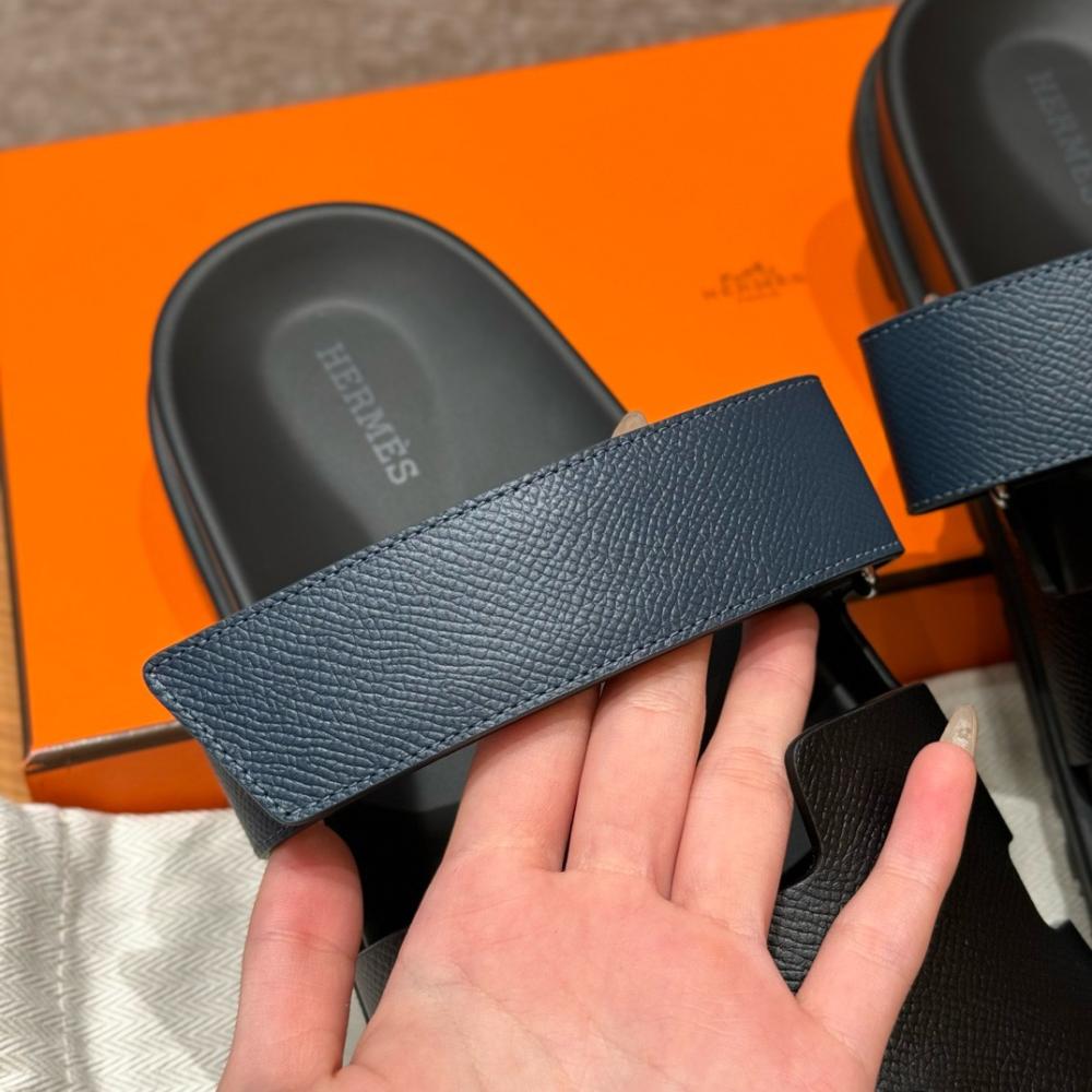 Hermès Chypre Sandals - Clay Beige