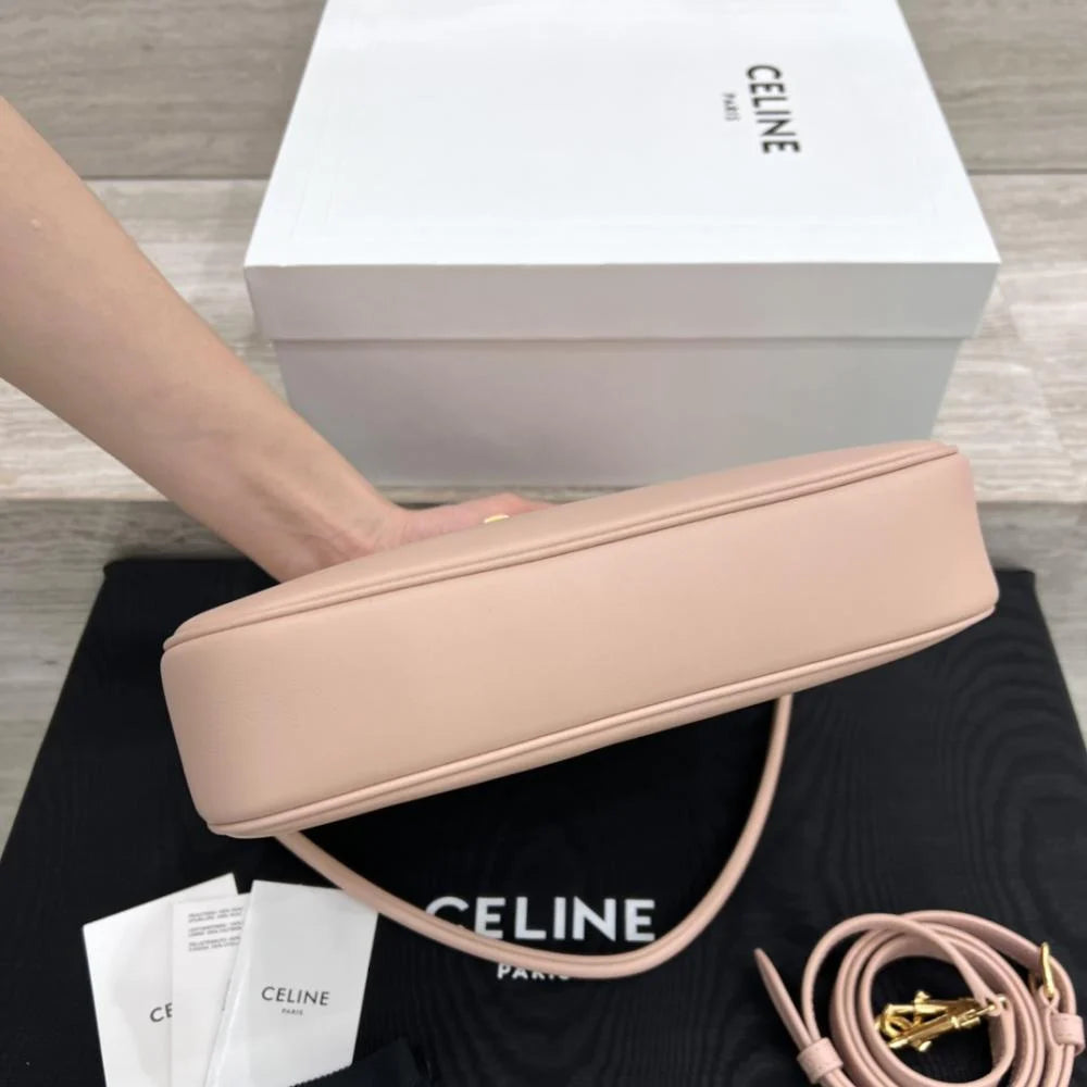 Küçük Camille 16 Yumuşak Çanta Pürüzsüz Dana Derisi - Glimmer of Luxury