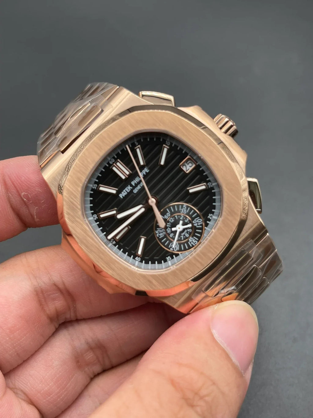 Patek Philippe 5712 PPF V2 Pembe Altın - Glimmer of Luxury