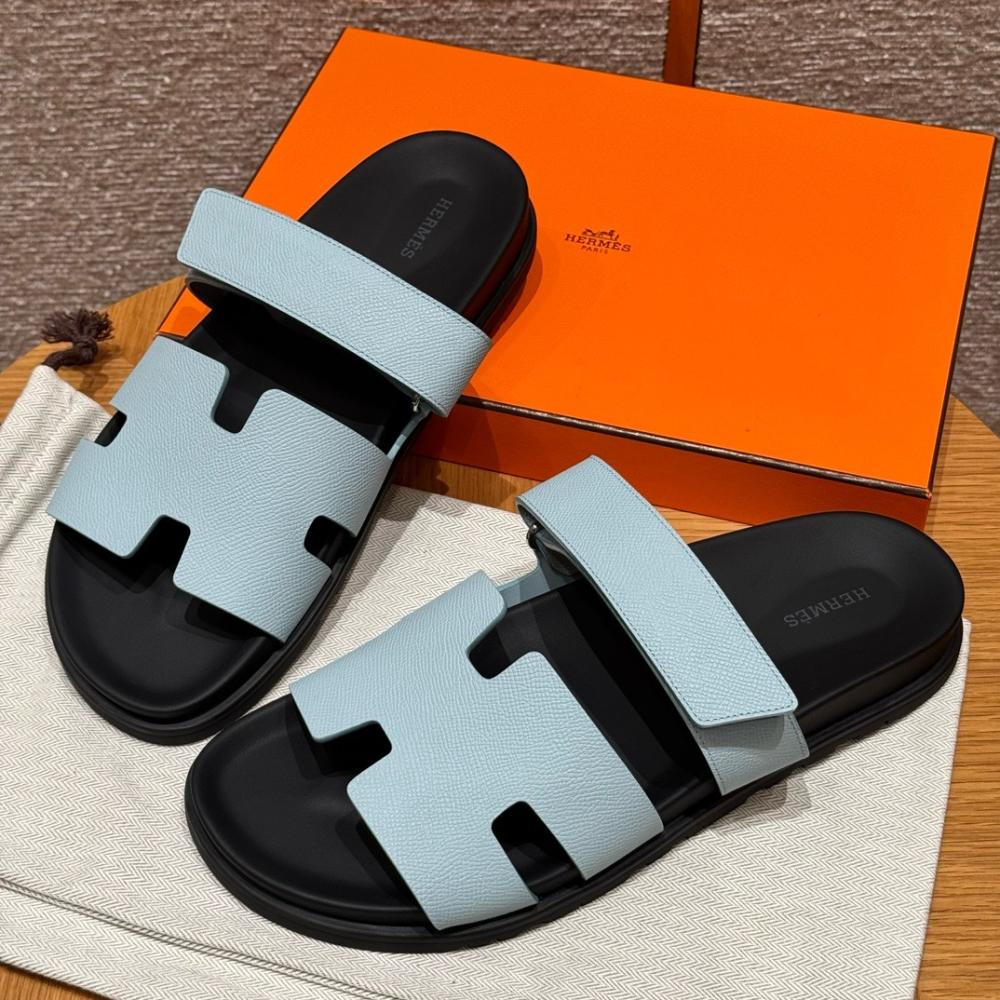 Hermès Chypre Sandals - Clay Beige