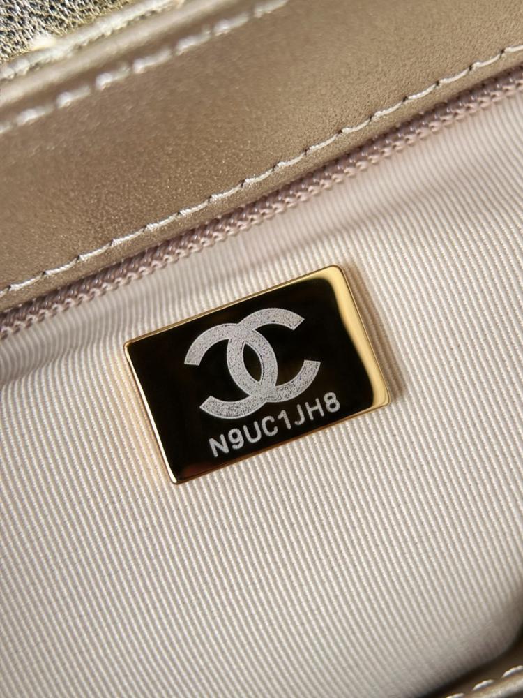 Chanel Kelly Shopping Bag Shiny Calfskin Leather and Gold Hardware Gold Tone