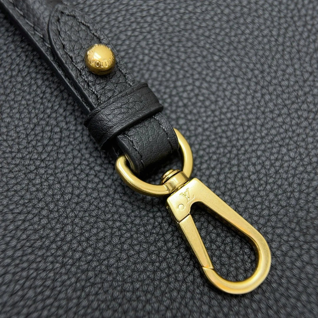 Twist - Glimmer of Luxury