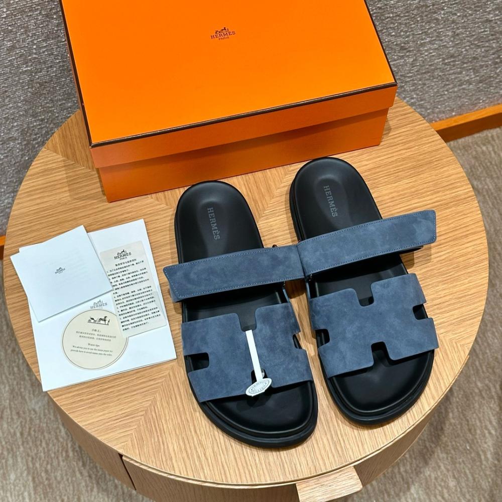 Hermès Chypre Sandals - Clay Beige