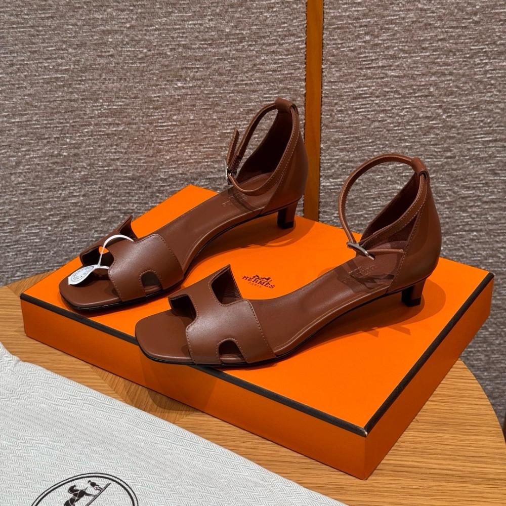 Hermès Oasis Sandals Black &amp; Argent Grey