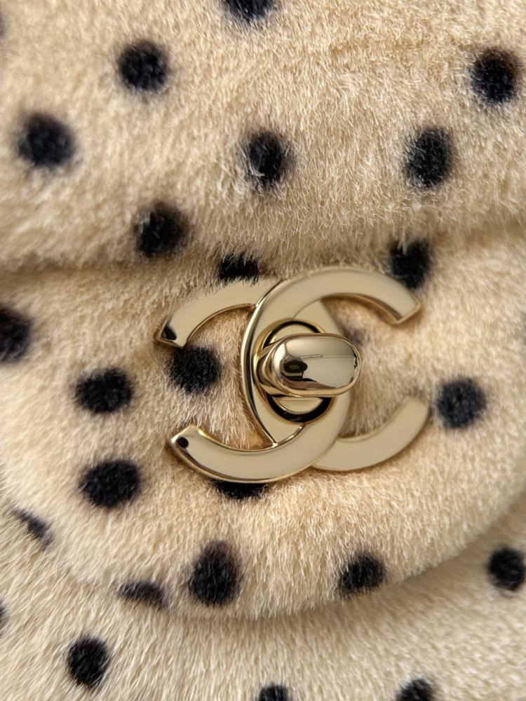 Chanel Métiers d’Art Medium Classic Single Flap Bag
