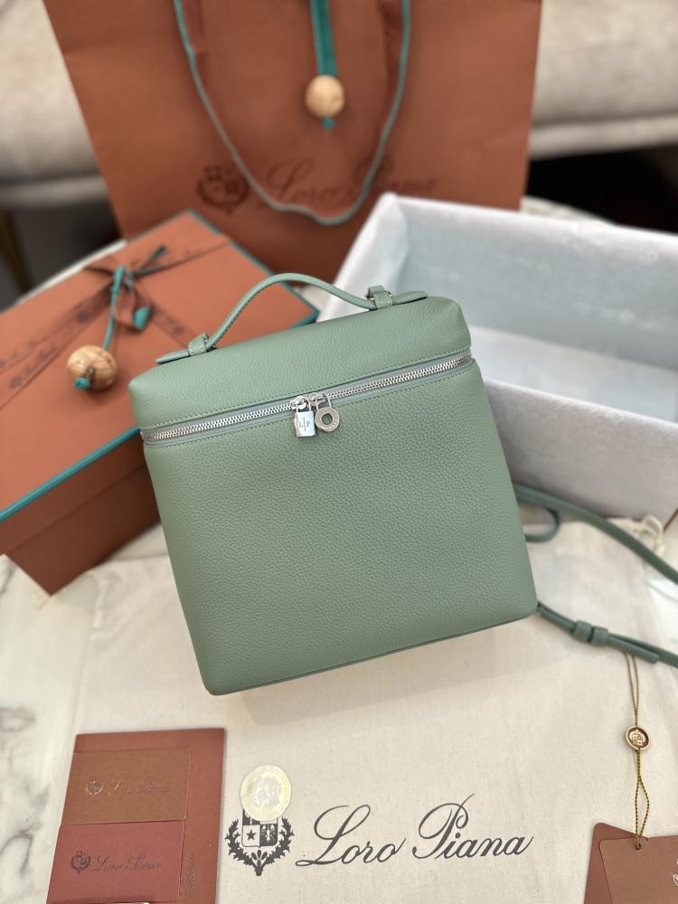 Loro Piana 23.5 Extra Pocket