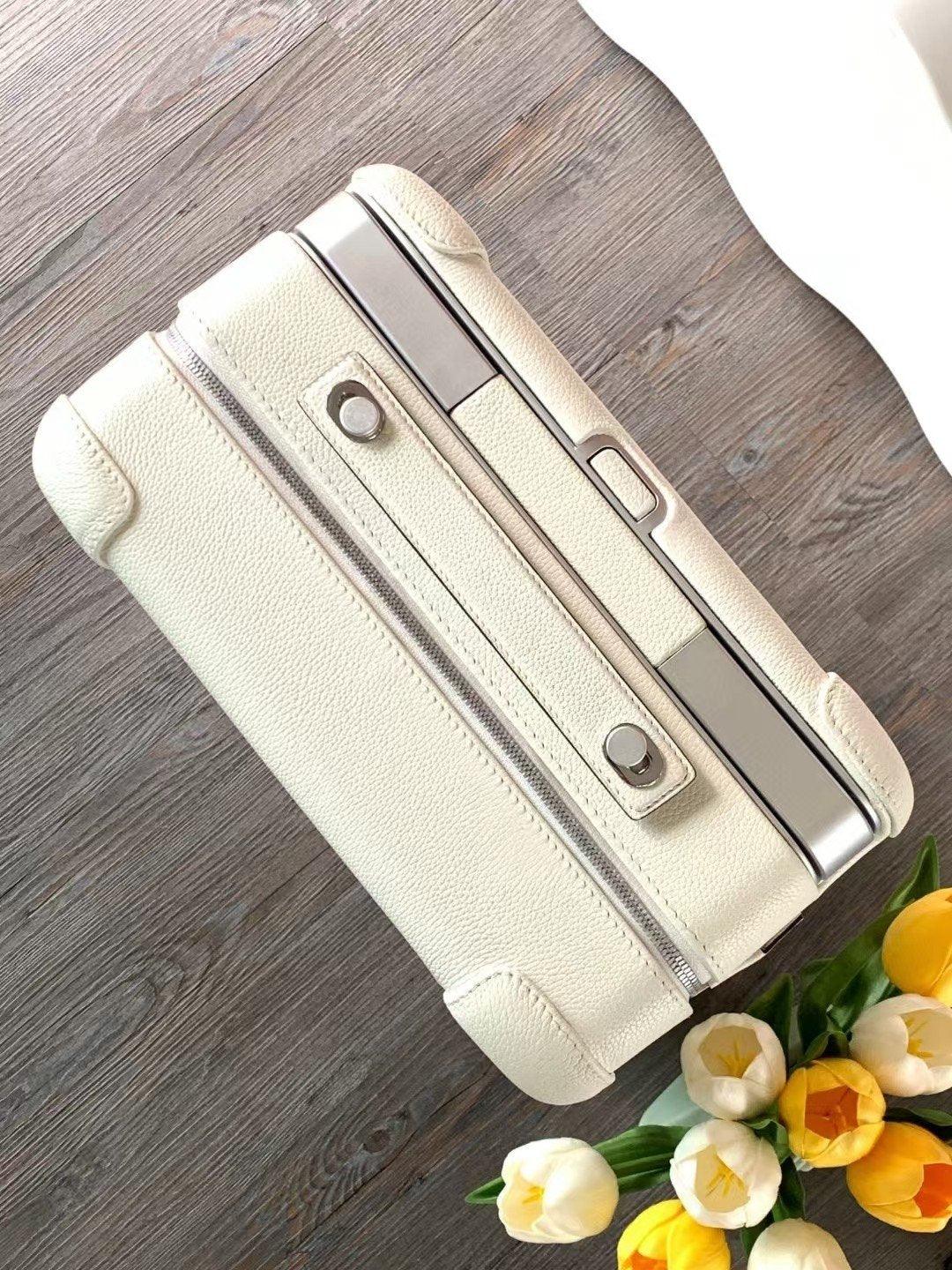 Hermès Beyaz Regate R.M.S. Rolling Mobility Togo Deri Valiz - Glimmer of Luxury