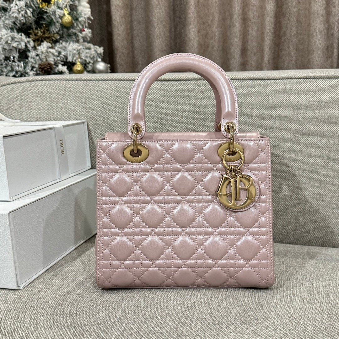 Lady Dior 24 İnci Tozu - Glimmer of Luxury