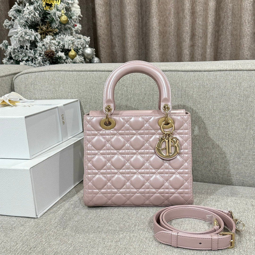 Lady Dior 24 İnci Tozu - Glimmer of Luxury
