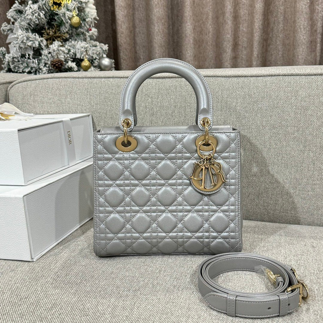Lady Dior 24 İnci Gri - Glimmer of Luxury