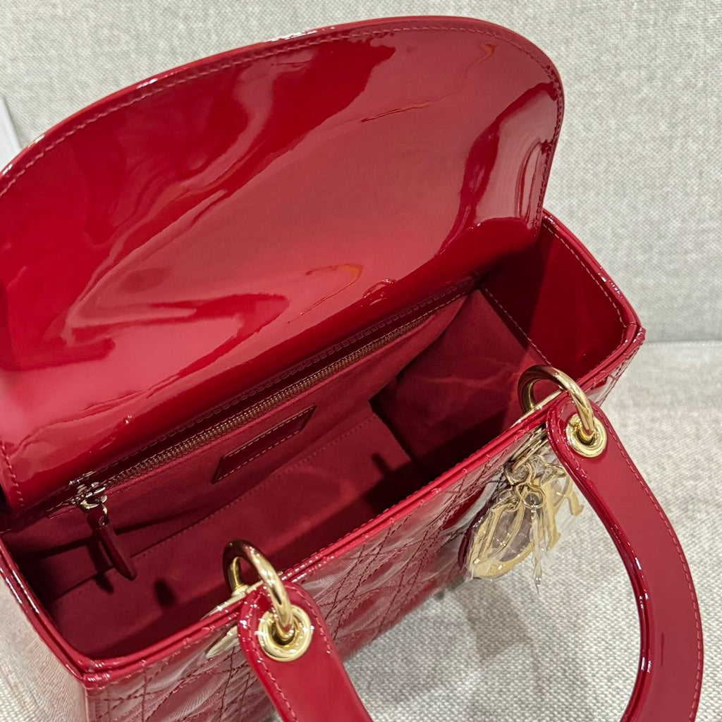 Dior Lady Orta Boy 24 Lak Şarap Kırmızısı - Glimmer of Luxury