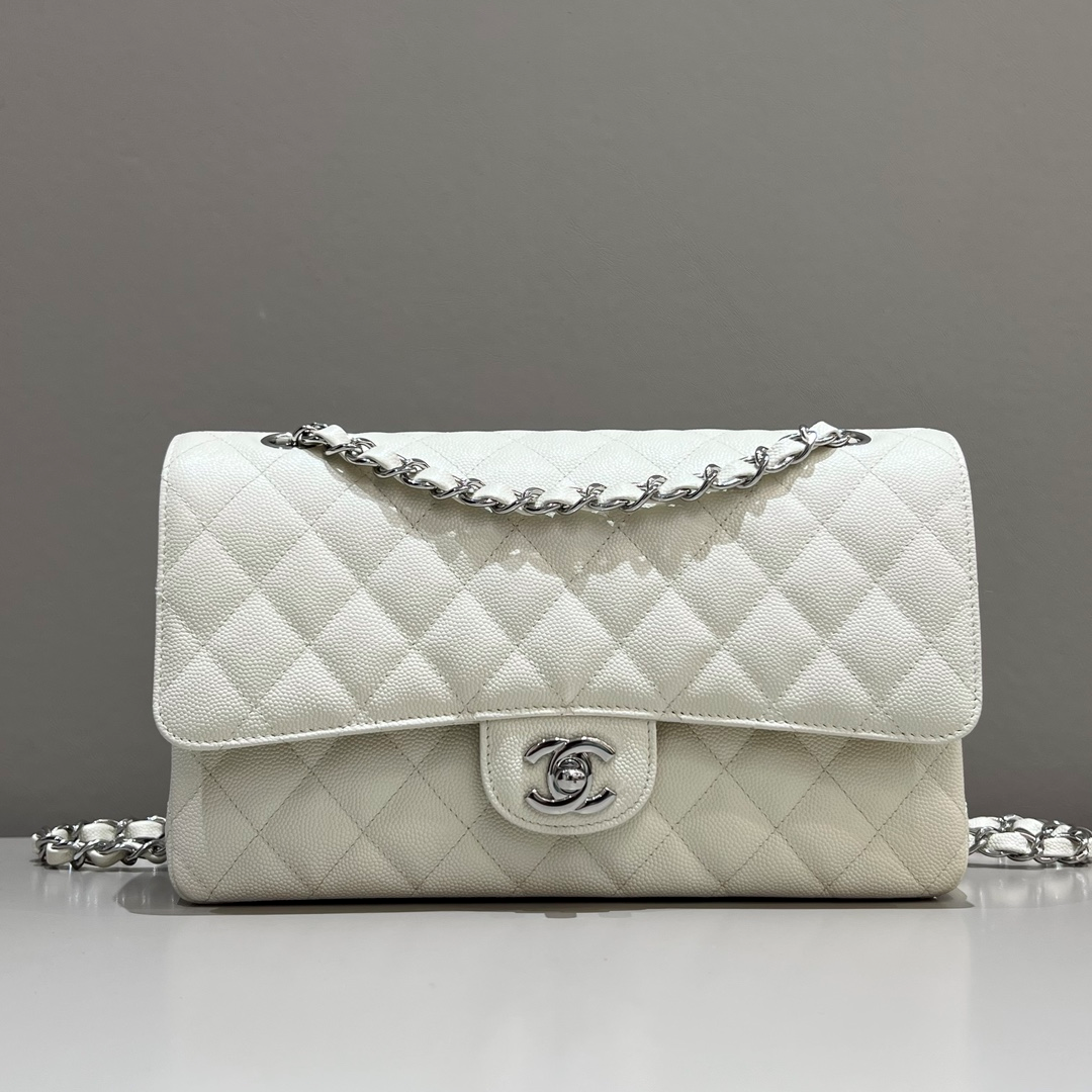 Chanel Sonbahar Kış 2024/25 Klasik 11.12 Çanta - Glimmer of Luxury