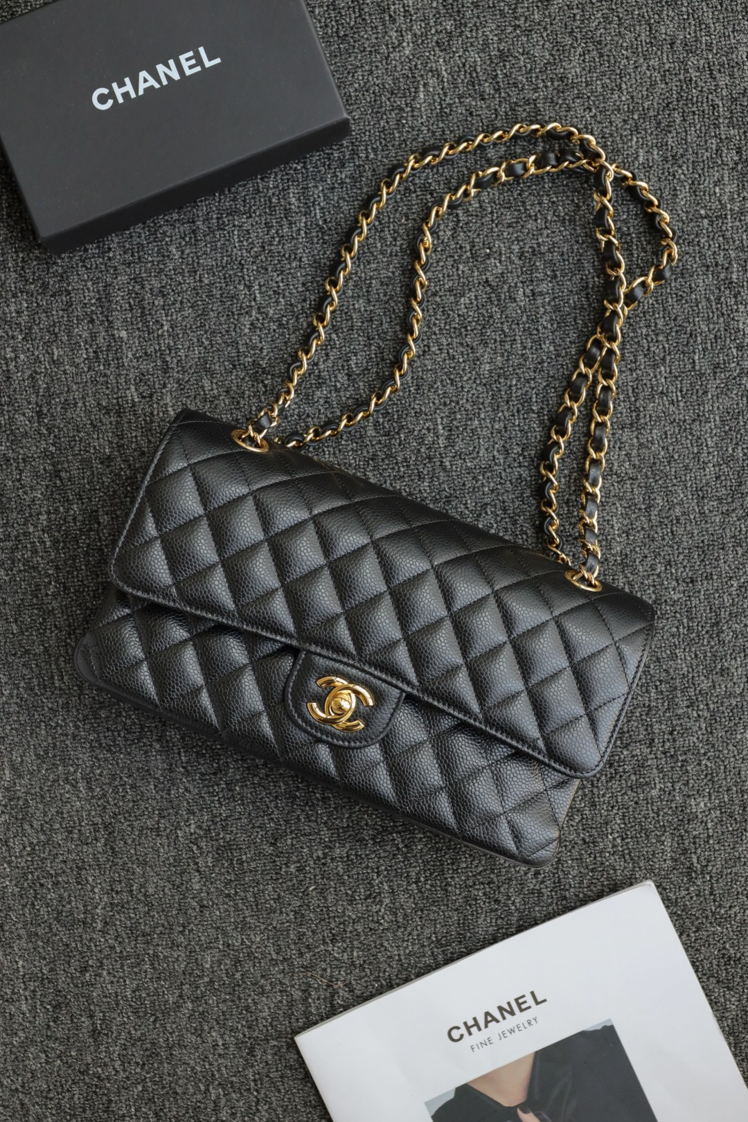 Chanel Klasik Flap Küçük 23cm Havyar Derisi Çanta - Glimmer of Luxury