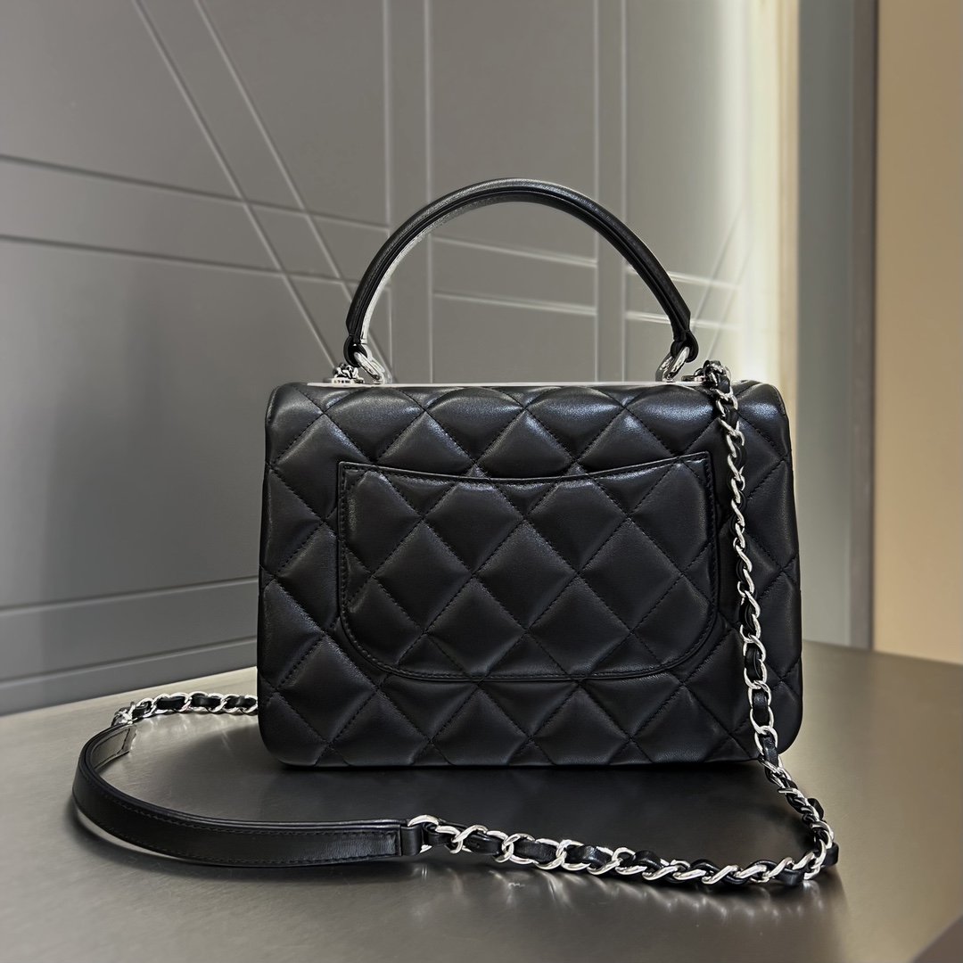 Chanel Trendy 2025 Küçük Kuzu Derisi - Glimmer of Luxury