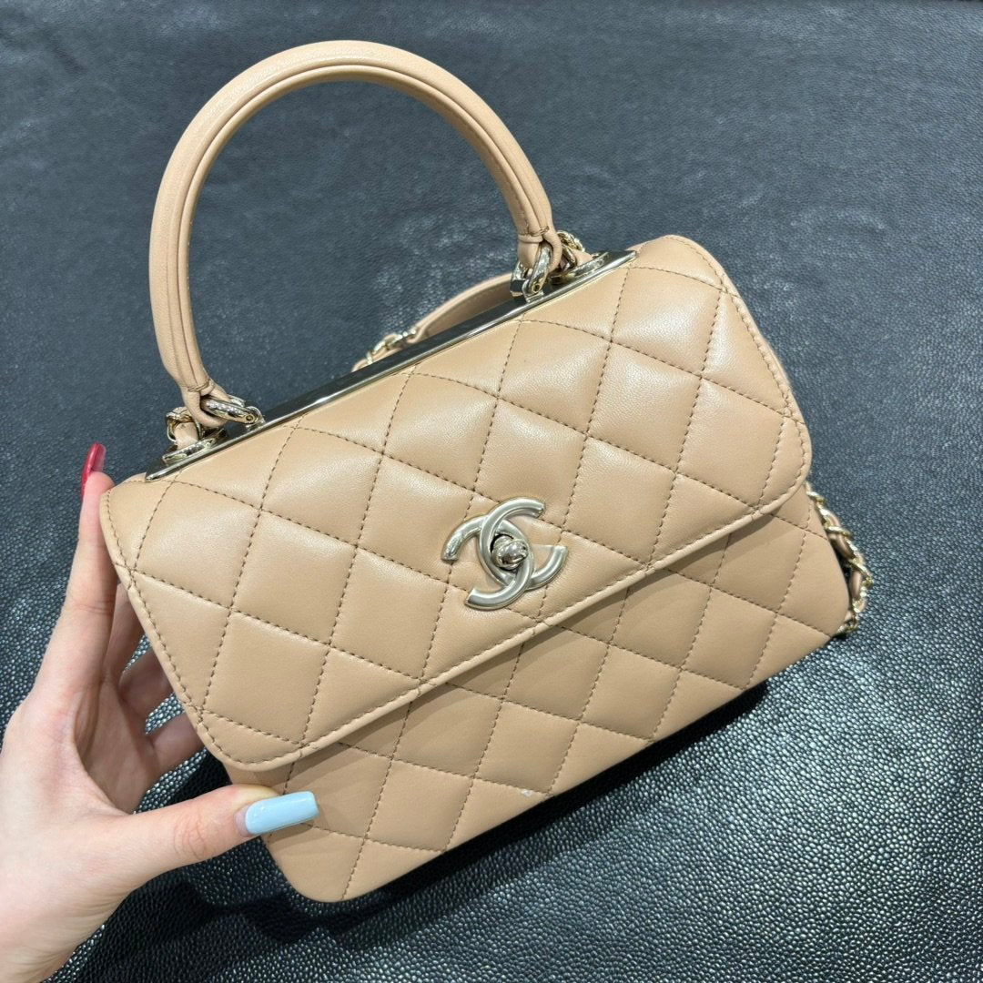 Chanel Trendy 2025 Küçük Kuzu Derisi GHW - Glimmer of Luxury