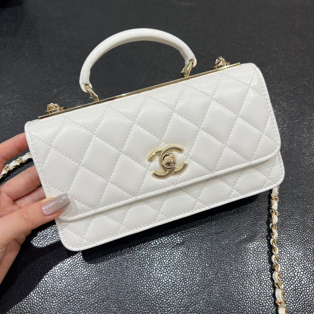 Chanel Üstten Saplı Mini Kapaklı Çanta - Glimmer of Luxury