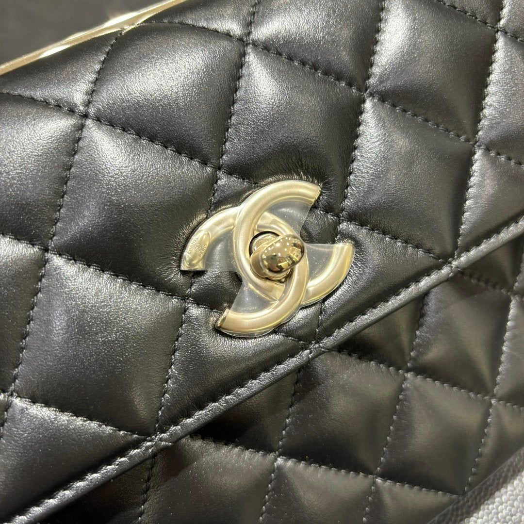 Chanel Trendy 2025 Küçük Kuzu Derisi GHW - Glimmer of Luxury