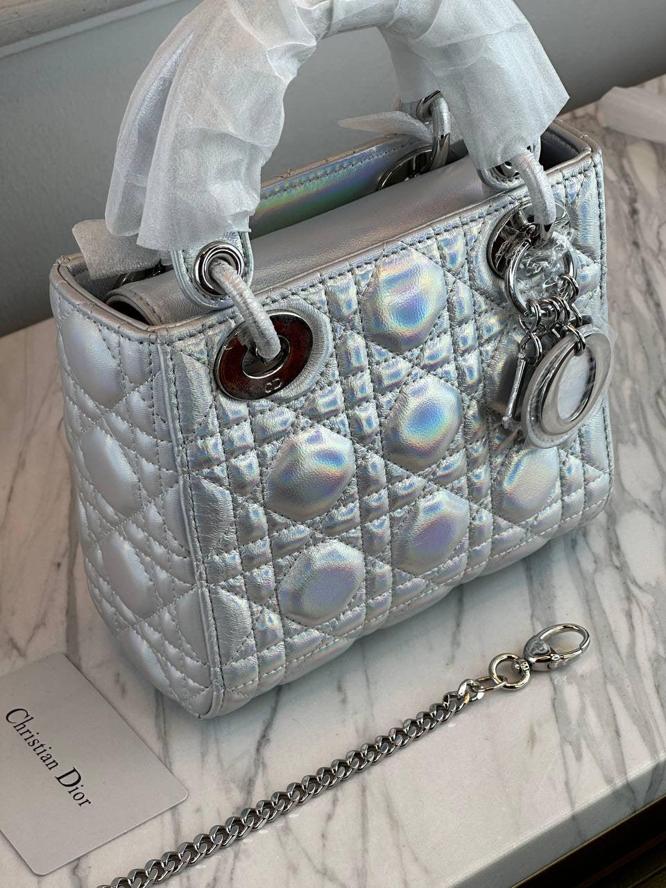 Christian Dior Lady Çanta Mat Gümüş - Glimmer of Luxury
