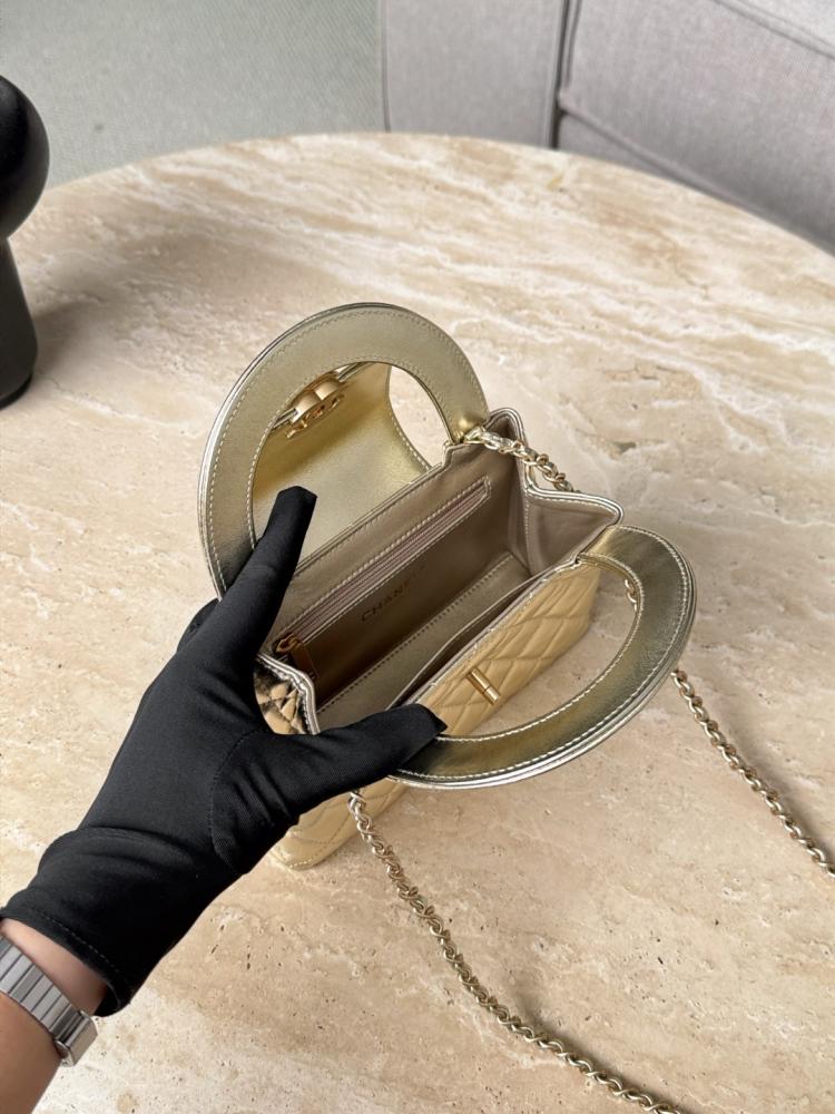 Chanel Kelly Alışveriş Çantası Parlak Dana Derisi ve Altın Donanım Altın Renk