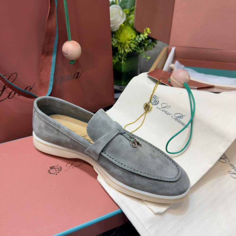 Loro Piana Yaz Büyüsü Yürüyüş Ayakkabısı - Flanel Gri - Glimmer of Luxury