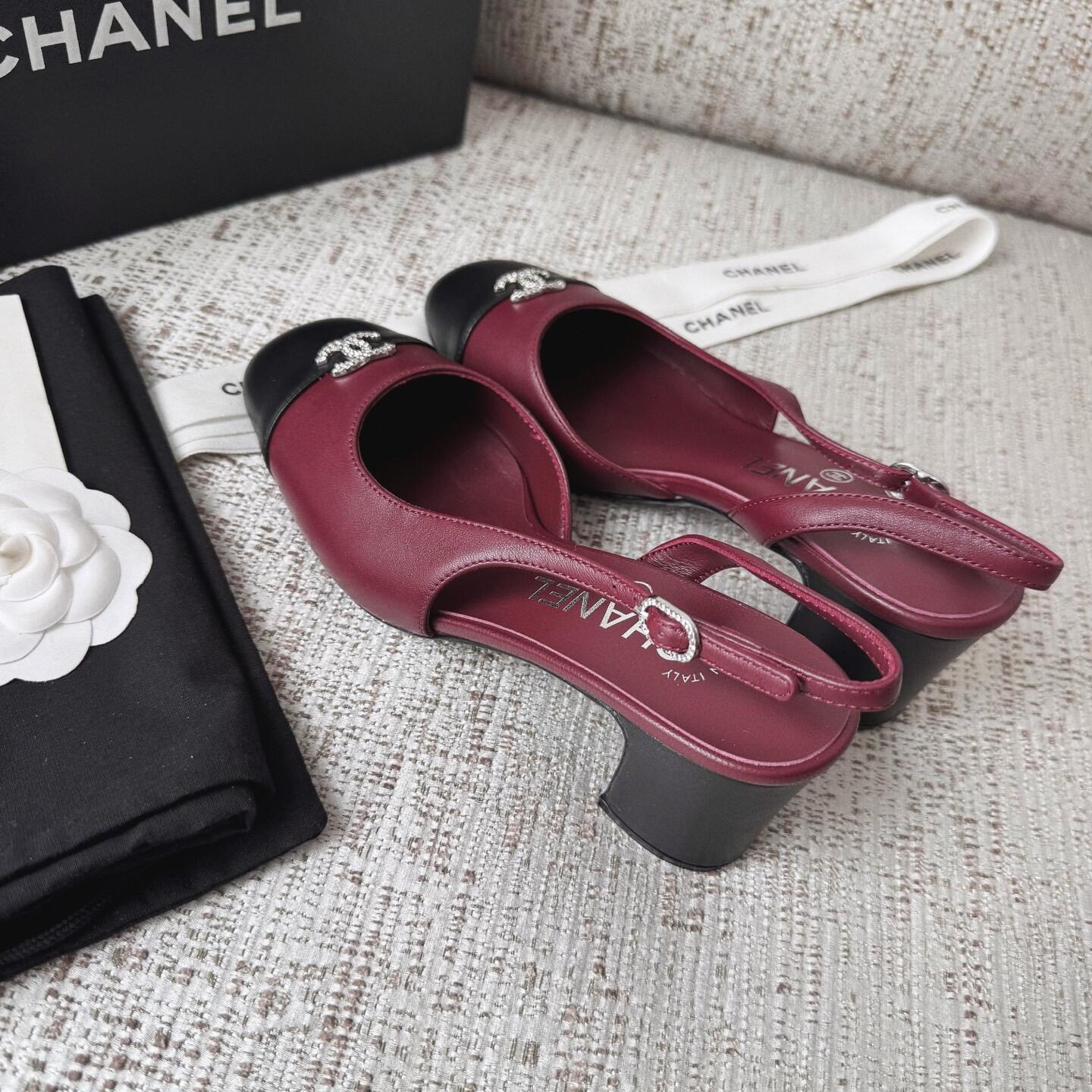 Chanel S26 Arkadan Bantlı Ayakkabı