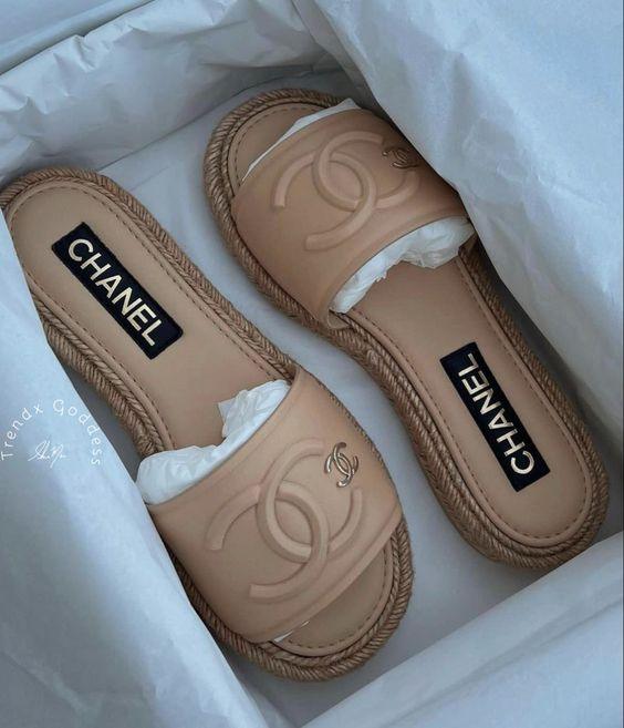 Chanel Kuzu Derisi Espadrille Katır Sandalet - Glimmer of Luxury