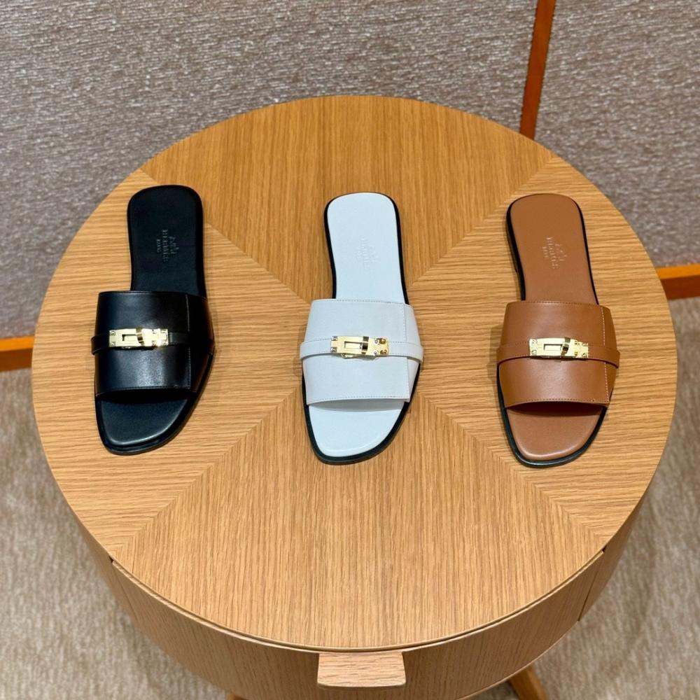 Hermès Oran Sandals Gray Argent