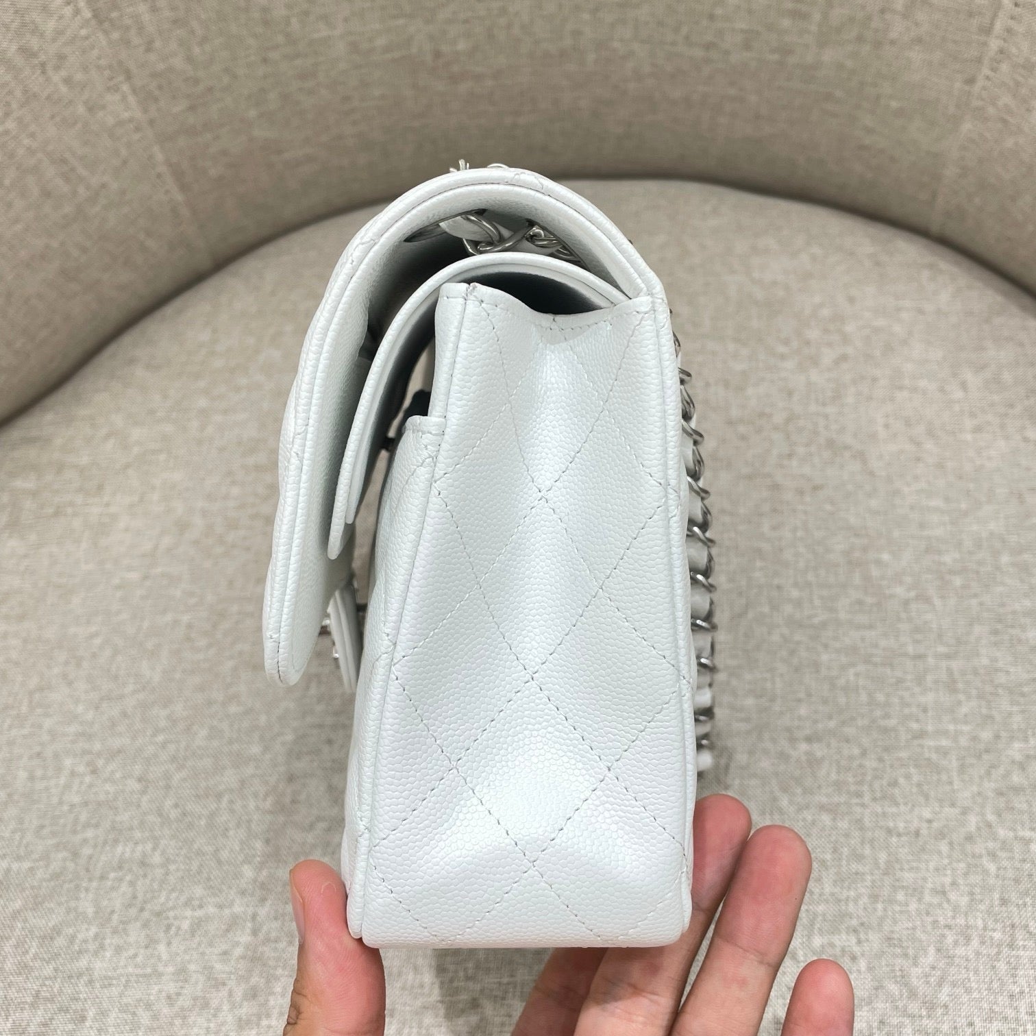 Chanel Sonbahar Kış 2024/25 Klasik 11.12 Çanta - Glimmer of Luxury