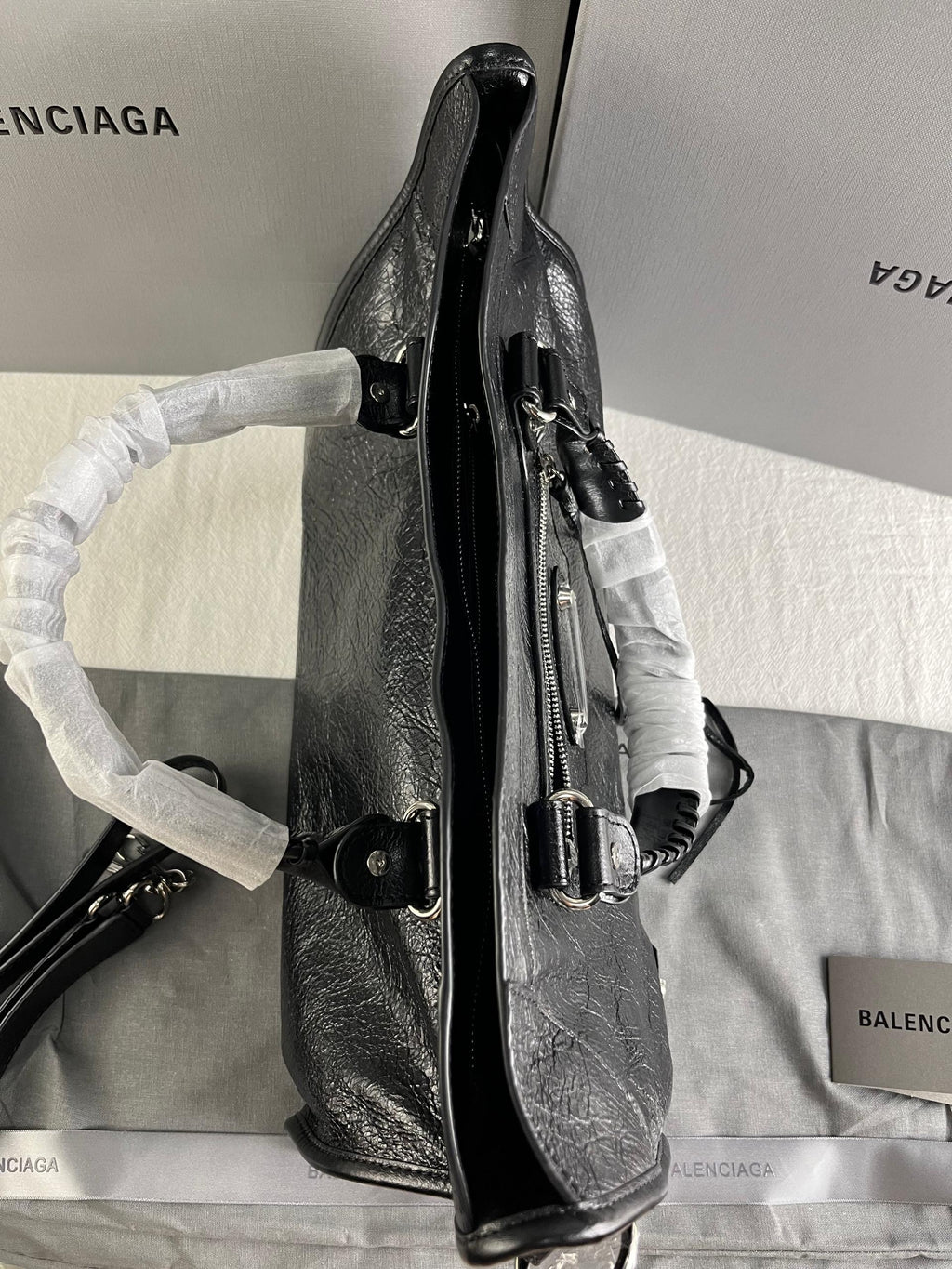 Balenciaga Kadın Le City Siyah Çanta