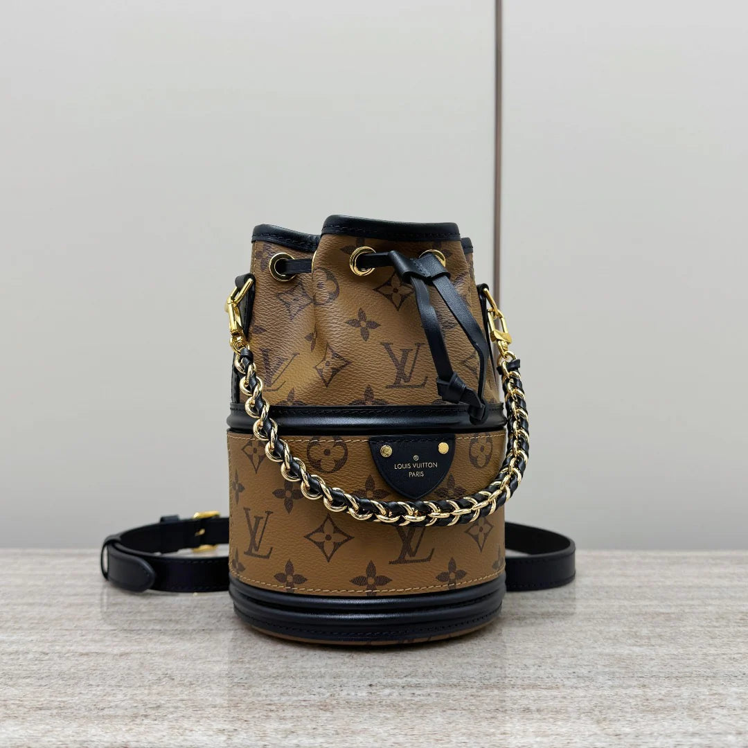 Canoé - Glimmer of Luxury