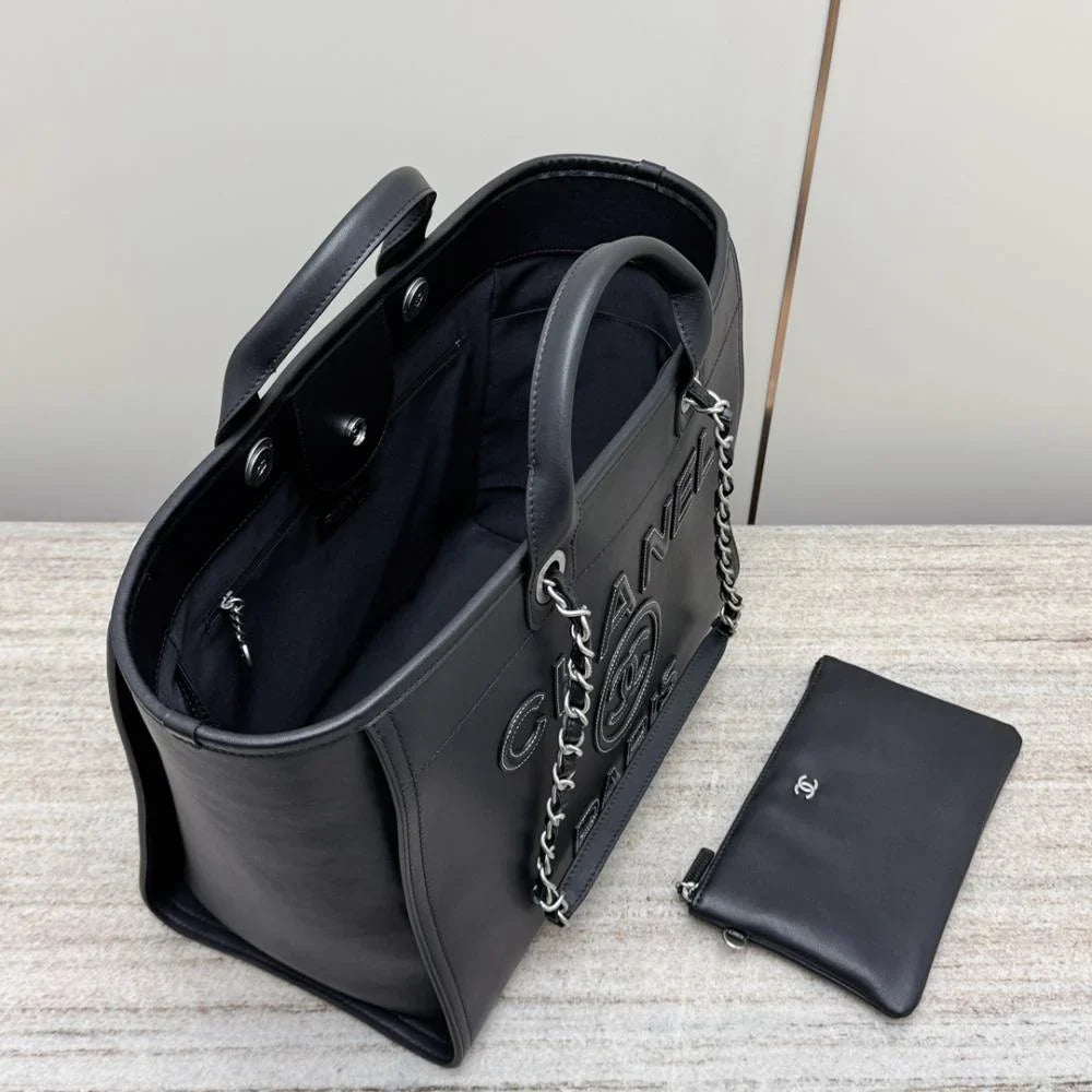 Chanel Deauville Tote Çanta Büyük - Glimmer of Luxury