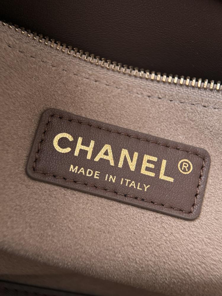 Chanel Archetype Küçük Alışveriş Çantası