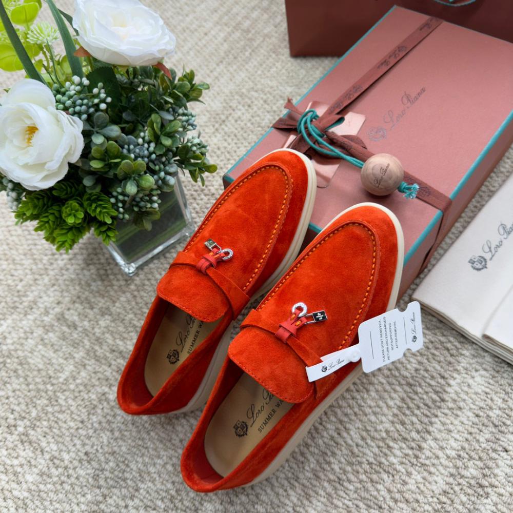 Loro Piana Yaz Büyüsü Yürüyüş Ayakkabısı - Pas Rengi - Glimmer of Luxury