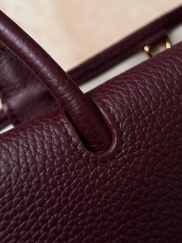 Chanel Urban Essentials Küçük Alışveriş Çantası