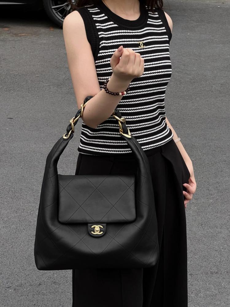 Chanel 25K Hippie Hobo Maxi Bag – Shiny Calfskin