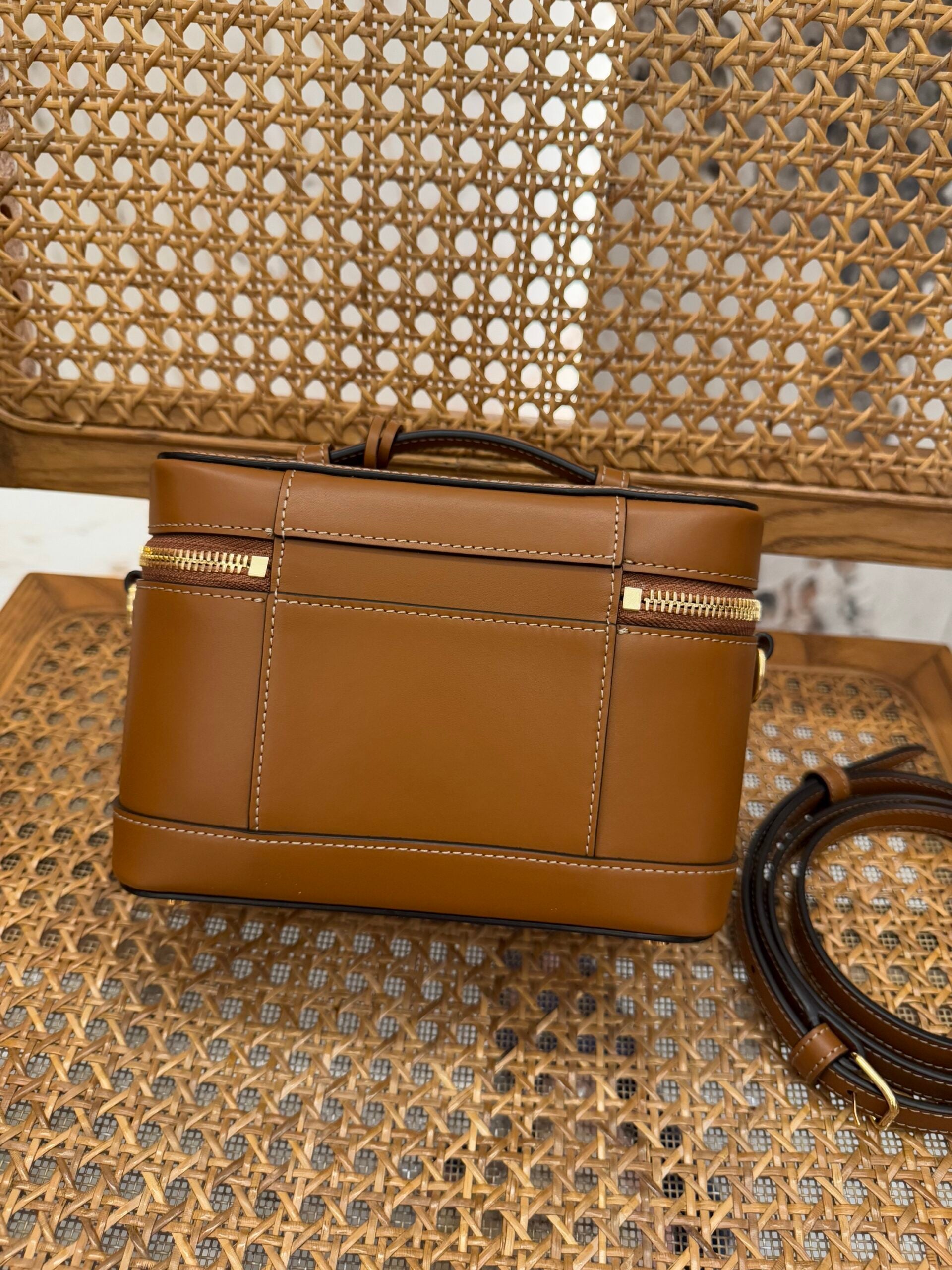 Celine Vanity 2025 