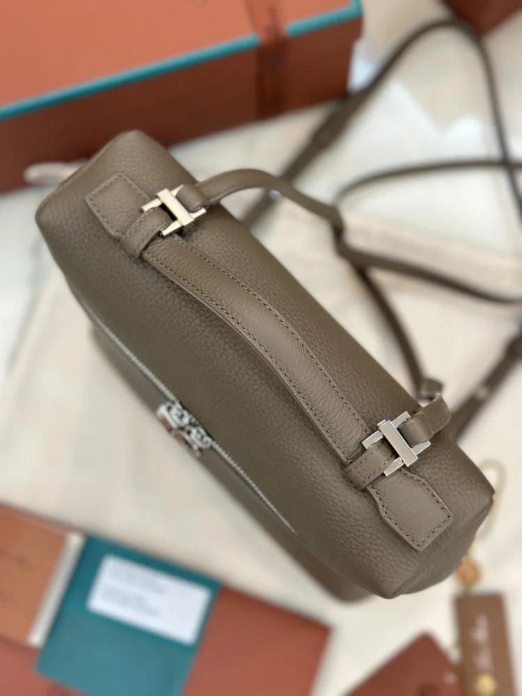 Loro Piana 23.5 Extra Pocket