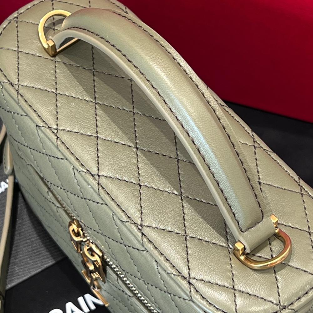 Saint Laurent Gaby Kuzu Derisinden Makyaj Çantası