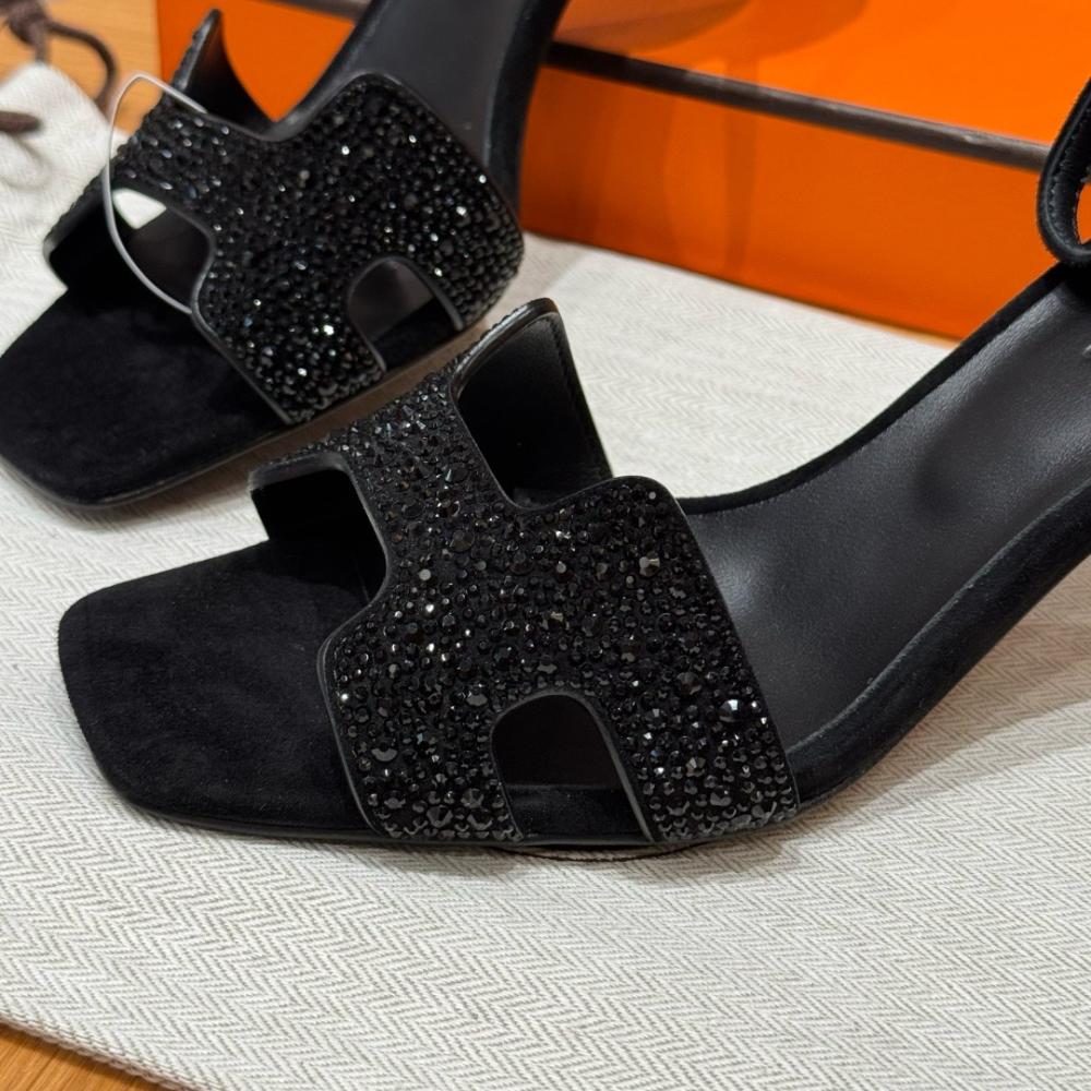 Hermès Oasis Sandals Black &amp; Argent Grey